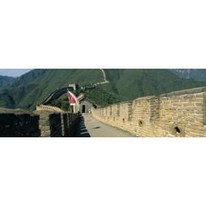  Fortified Wall Passing through Mountains, Great Wall of 