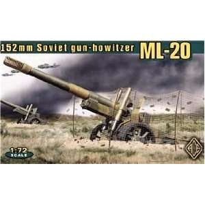  Soviet ML20 152mm WWII Howitzer Gun 1 72 Ace Models Toys & Games