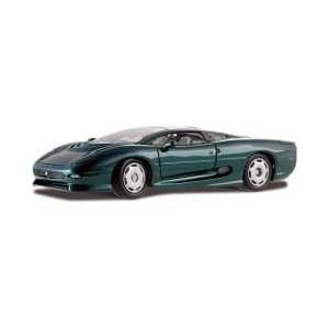  Black Jaguar Xj220 1:18 Scale Die Cast Car: Toys & Games