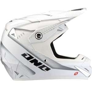   Trace Atom MX Motorcycle Helmet   White / X Small Automotive