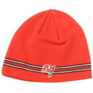   Bay Buccaneers 2 Stripe Winter Knit Beanie   Red: Sports & Outdoors