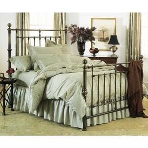   Rogers   California King Bed High Footboard: Furniture & Decor