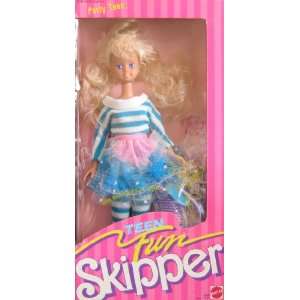  Barbie Teen Fun SKIPPER Doll Party Teen (1987 Mattel 