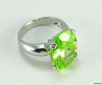 NEW YELLOW GREEN STONE RING   Sparkling Oval Peridot  
