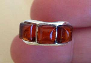   HONEY AMBER STERLING SILVER THREE STONE RING BAND VARIOUS SIZES  