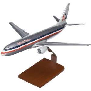  Scale Model   American Airlines B 737 Model Toys & Games