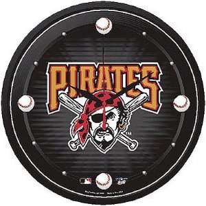  Pittsburgh Pirates MLB Round Wall Clock: Sports & Outdoors