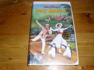 Mary Poppins VHS Julie Andrews Disney Clamshell NEW 012257023039 