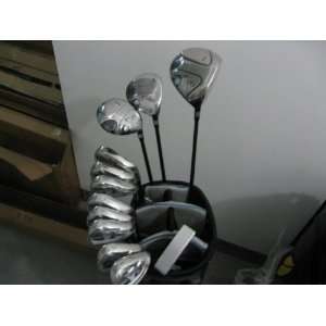  xx10 golf club set complete set bag and golf hat Sports 