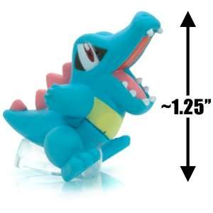  Totodile ~1.25 Mini Figure   Pokemon Clipping Figure 