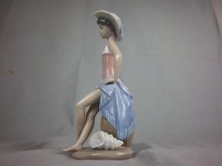 LLadro # 5219   Summer Beach Girl  