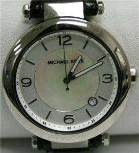 Michael Kors Womens Silvertone MOP Dial Watch MK5070  