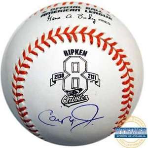  Cal Ripken Jr Autographed Commemorative 8 Baseball: Sports 