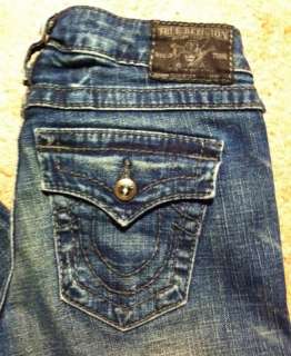 True Religion Boot Cut Jeans Sz 26 w/ gem buttons  