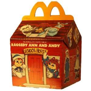  McDonalds Happy Meal Box with Raggedy Ann & Andy