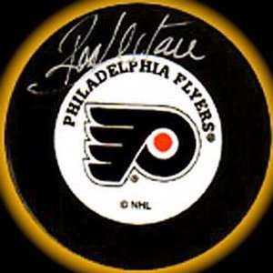  Ron Hextall Autographed Puck   Ice   Autographed NHL Pucks 