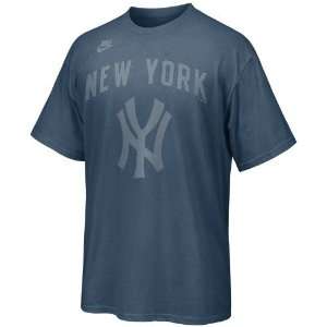   Yankees Navy Blue Cooperstown Discharged T shirt: Sports & Outdoors