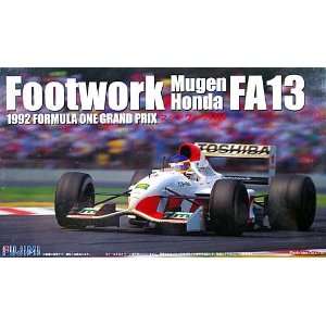   Scale Footwork Mugen Honda FA13 1992 F1 Grand Prix Kit: Toys & Games