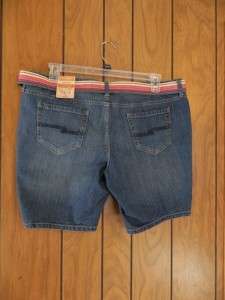 Juniors Arizona Jeans Bermuda Shorts W/Belt Size 19 NWT Orig. Wash 