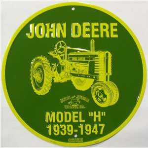  John Deere Model H 1939 1947: Home & Kitchen