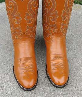 BEAUTIFUL~JUSTIN~ COWBOYS ~ BOOTS~ ~Leather Uppers,~Leather Lined 