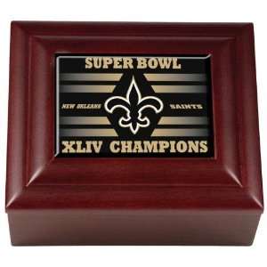   New Orleans Saints Super Bowl XLIV Champions Wood Keepsake Box: Sports