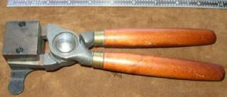  dual cavity .452 caliber big round nose bullet mold # 452389 handles