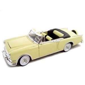    1953 Packard Caribbean Yellow Diecast Model 118 Toys & Games