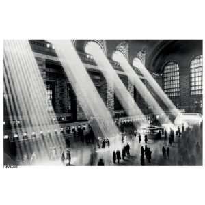 Grand Central Station Poster:  Home & Kitchen