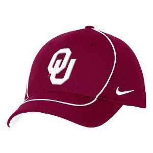  Nike Oklahoma Sooners Crimson Coaches Dri Fit Hat: Sports 