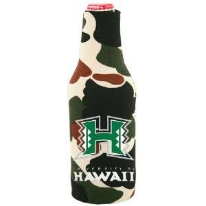  NCAA Hawaii Warriors Camo 12oz. Bottle Coolie: Sports 
