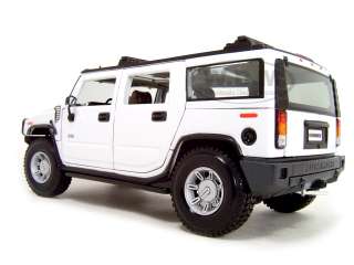 HUMMER H2 WHITE 1:18 SCALE DIECAST MODEL  