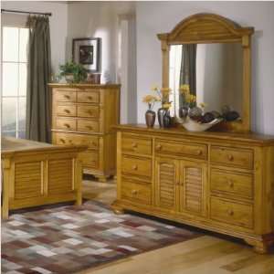  64 Cottage Traditions Triple Dresser and Mirror Set in Distressed 