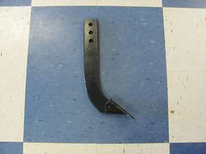 REPLACEMENT 3 HOLE BOX BLADE SHANK, 2 1/2 X 3/4X16,    ON 