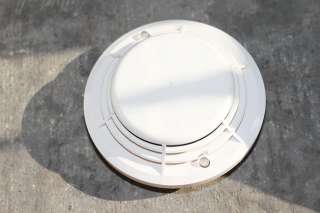   IS FOR ONE NOTIFIER SDX 751 INTELLIGENT PHOTOELECTRIC SMOKE DETECTOR