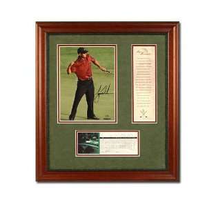 Tiger Woods Signed 16x20 2001 Masters Framed UDA  Sports 