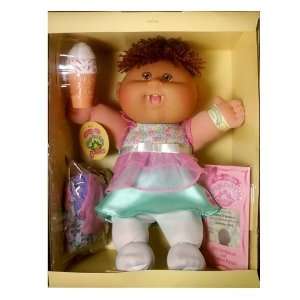   Babies Carvel Ice Cream Caucasian Girl with Brown Hair Toys & Games