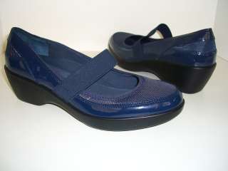 EASY SPIRIT Womens Shoes Navy Blue Loafers Size 6W  