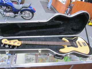 2000 Fender Jazz Bass American Deluxe USA w/Fender Hardshell, NICE 