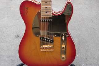 Asat Leo Fender Signature Commemorative All Gold  