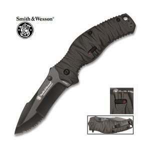 Smith & Wesson Knives EE2BS Black Coated Assisted Folder Linerlock 