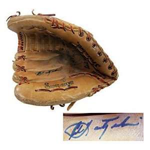 Carl Yastrzemski Autographed / Signed Fielding Glove