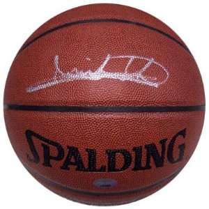 Isiah Thomas Signed Basketball   Spalding PSA DNA #J57266