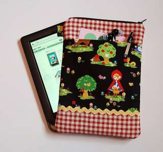 HELLO KITTY PINK WINK Kindle Fire / Nook / Tablet PC / Padded Sleeve 