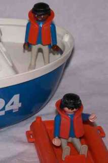 PLAYMOBILE TOY POLICE BOAT with People Raft & Lots Of Accessories 